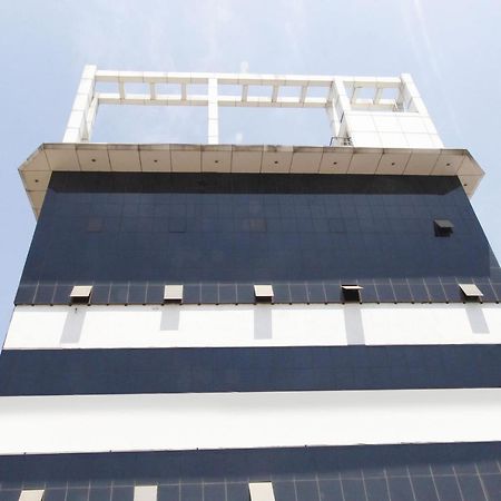 Capital O 64773 Horizon Heights Serviced Apartments Коимбаторе Екстериор снимка